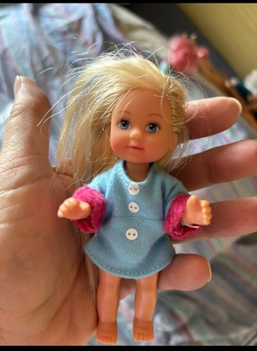Evi barbie sorellina amica - evi,